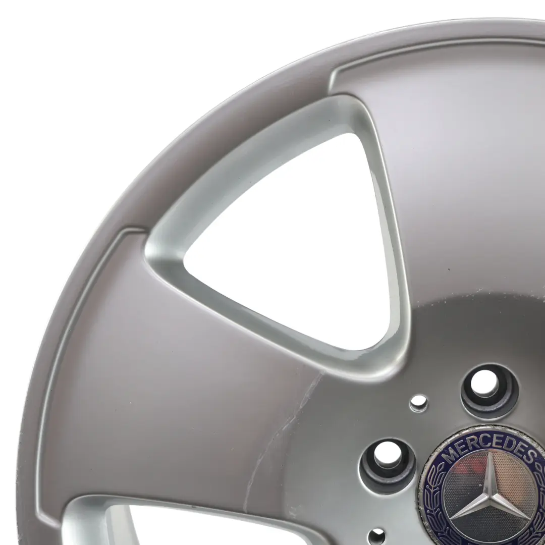 Srebrna Felga Aluminiowa 18" 8,5J ET:43 do Mercedes W221 o numerze A2214012102 Mercedes W221 Srebrna Felga Aluminiowa 18" 8,5J ET:43 - SKU A2214012102-2 - Numer Części A2214012102