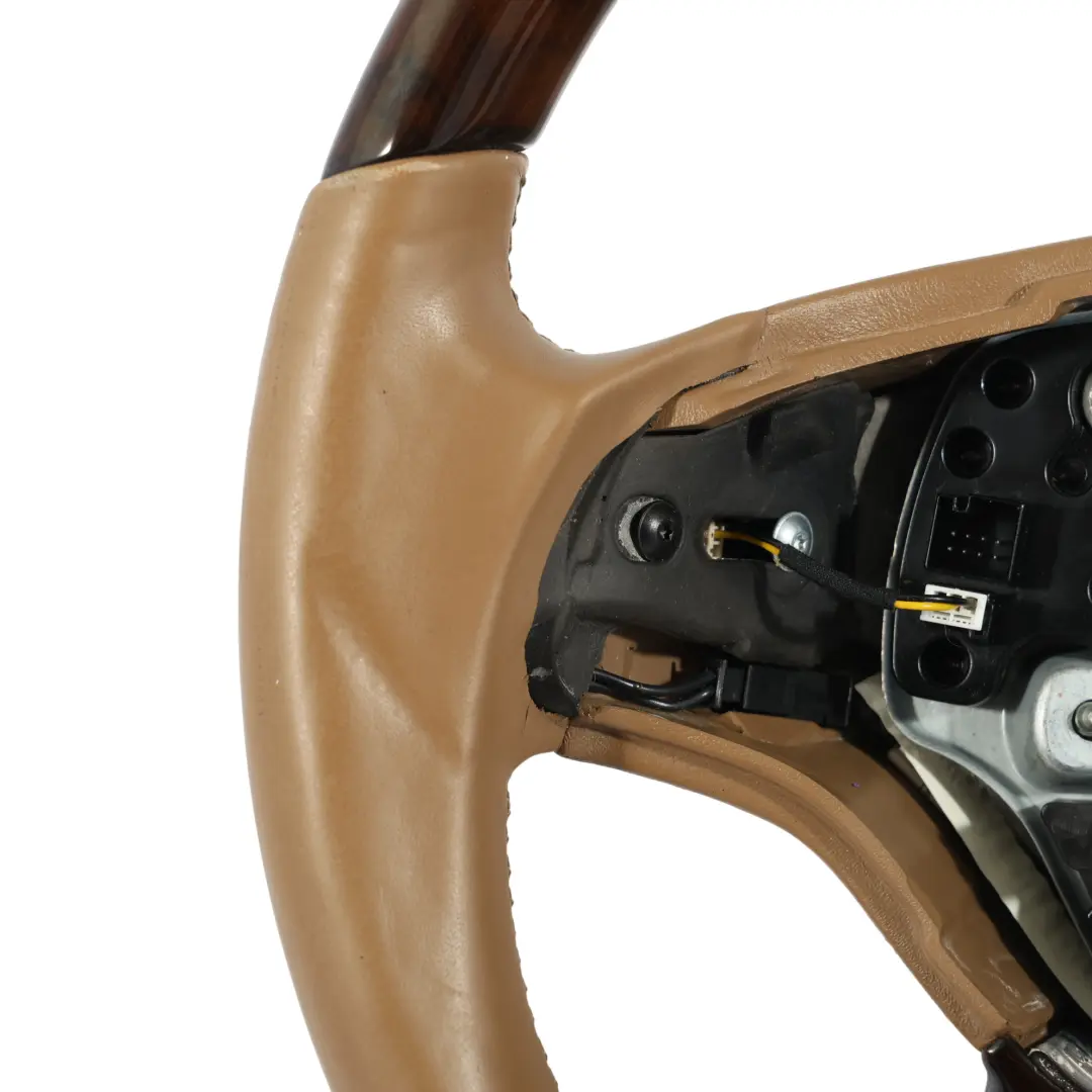 Lenkrad Beige Leder Holz Burr Walnut für Mercedes CL C216 W221 mit Teilenummer A2214600403 Mercedes CL C216 W221 Lenkrad Beige Leder Holz Burr Walnut - SKU A2214600403 - Teilenummer A2214600403