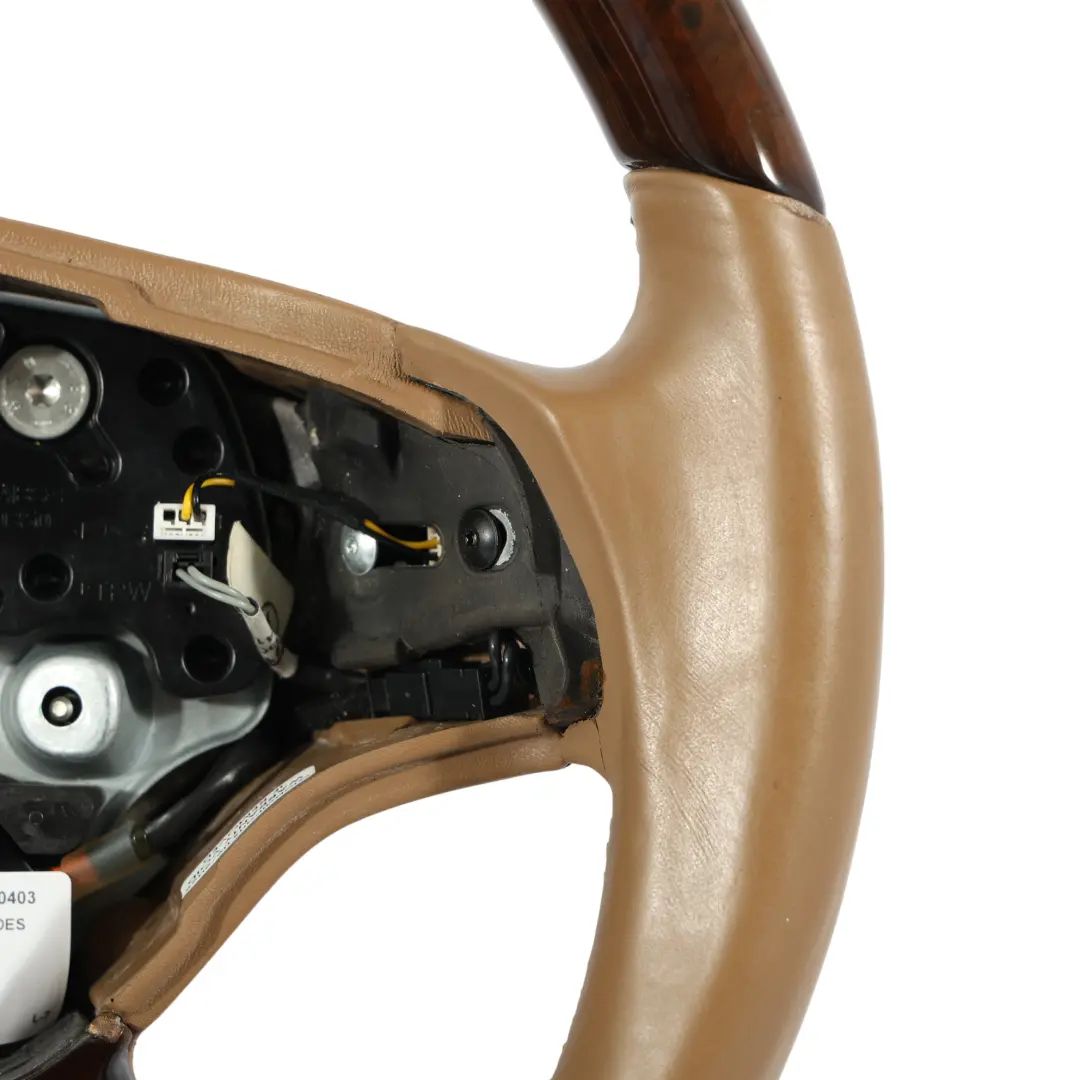 Volant Beige Cuir Bois Ronce Noyer pour Mercedes CL C216 W221 à propos du numéro de pièce A2214600403 Mercedes CL C216 W221 Volant Beige Cuir Bois Ronce Noyer - SKU A2214600403 - Numéro de pièce A2214600403