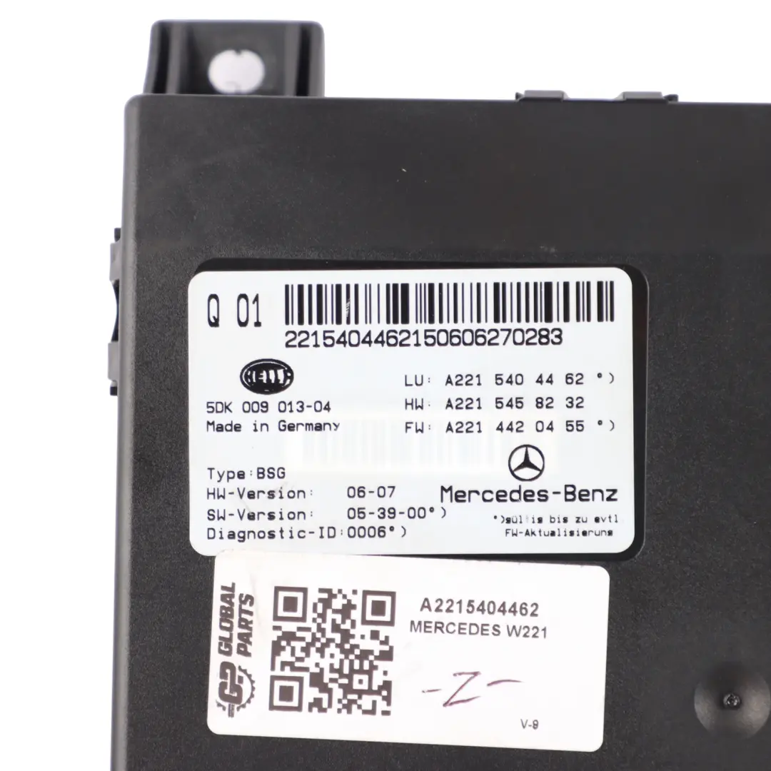 Supply Terminal Box to Mercedes W221 Rear Battery Power with Part number A2215404462 Mercedes W221 Rear Battery Power Supply Terminal Box - SKU A2215404462 - Part number A2215404462