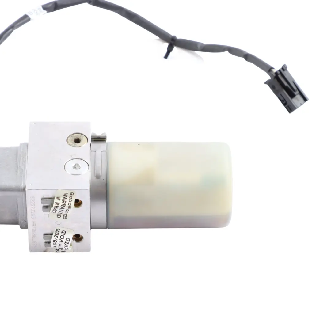 Bootlid Trunk Tailgate Lid Open Hydraulic Pump Motor 2218000148 to Mercedes W221 with Part number A2218000148 Mercedes W221 Bootlid Trunk Tailgate Lid Open Hydraulic Pump Motor 2218000148 - SKU A2218000148 - Part number A2218000148