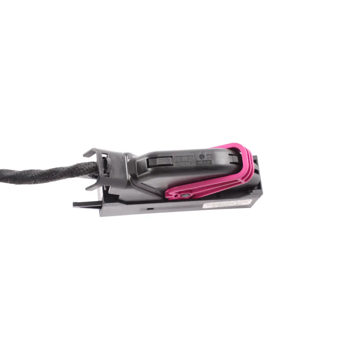 Sound Generator Module Cable Loom Wire to Mercedes SL R231 with Part number A2315402003 Mercedes SL R231 Sound Generator Module Cable Loom Wire - SKU A2315402003 - Part number A2315402003