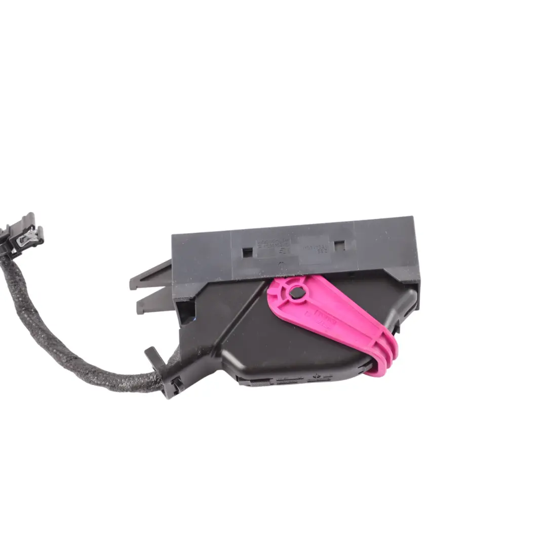 Sound Generator Module Cable Loom Wire to Mercedes SL R231 with Part number A2315402003 Mercedes SL R231 Sound Generator Module Cable Loom Wire - SKU A2315402003 - Part number A2315402003