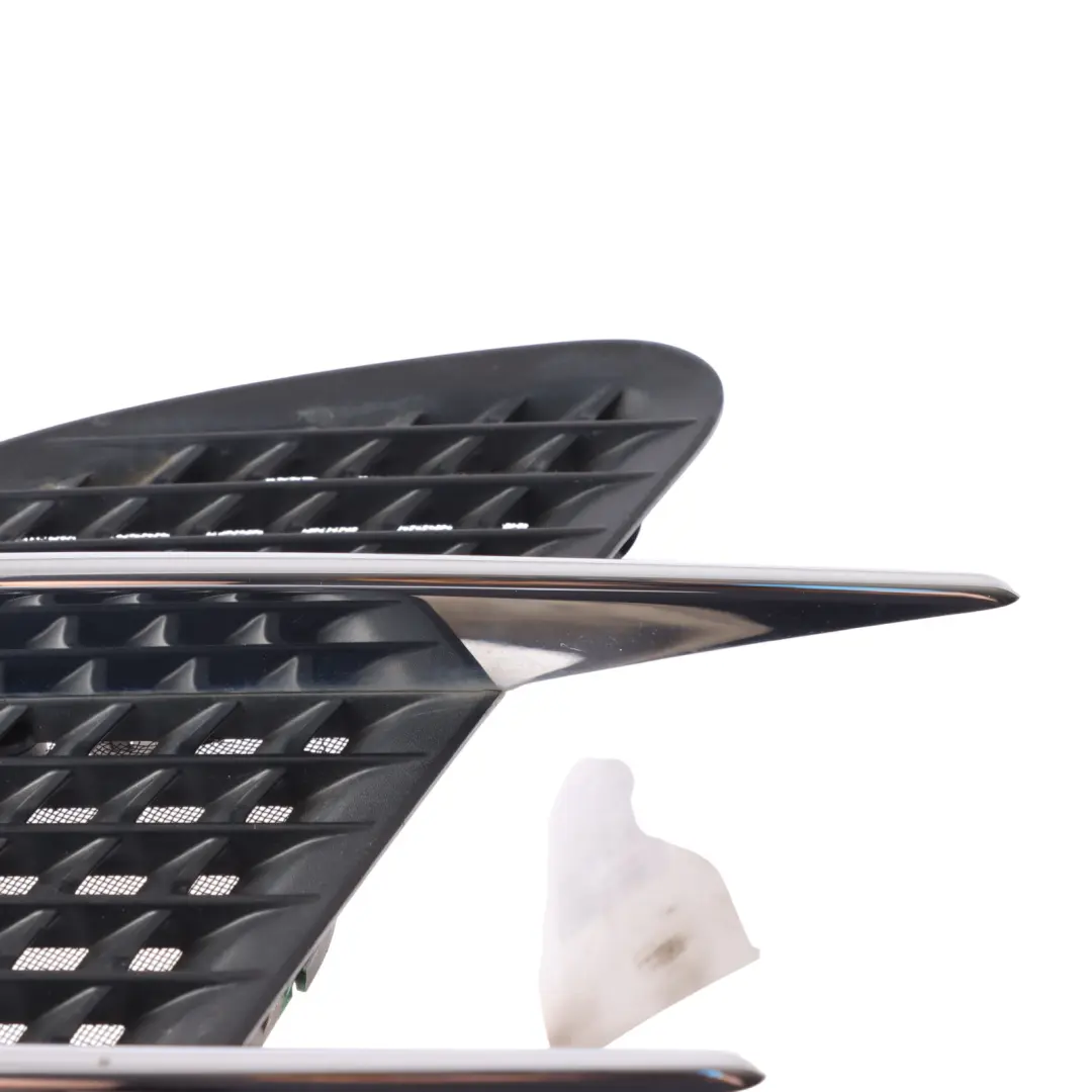 Front Hood Bonnet Trim Vent Grill Chrome Right O/S to Mercedes R231 with Part number A2317500344 Mercedes R231 Front Hood Bonnet Trim Vent Grill Chrome Right O/S - SKU A2317500344-1 - Part number A2317500344