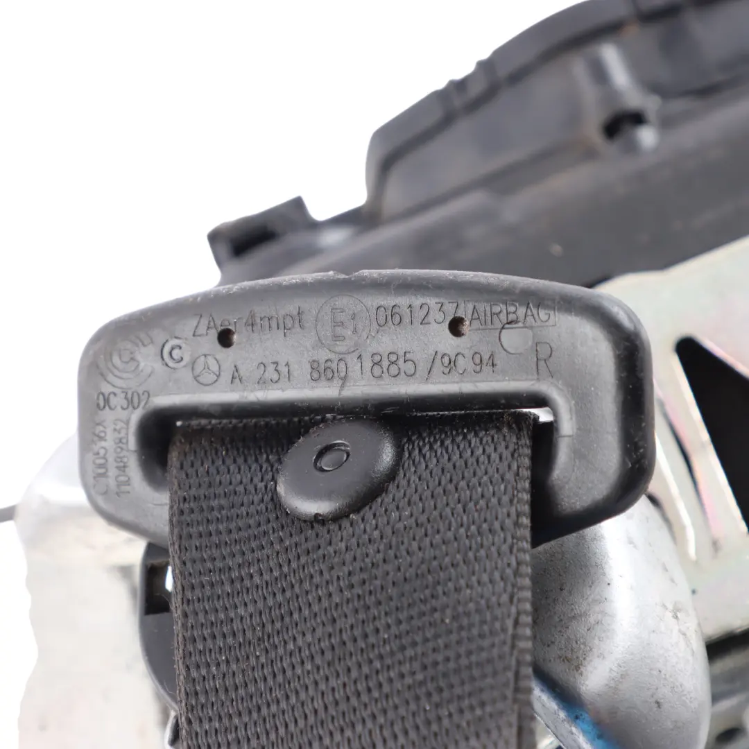 Mercedes R231 Front Seat Belt Buckle Black Right O/S - SKU A2318601885 - Part number A2318601885