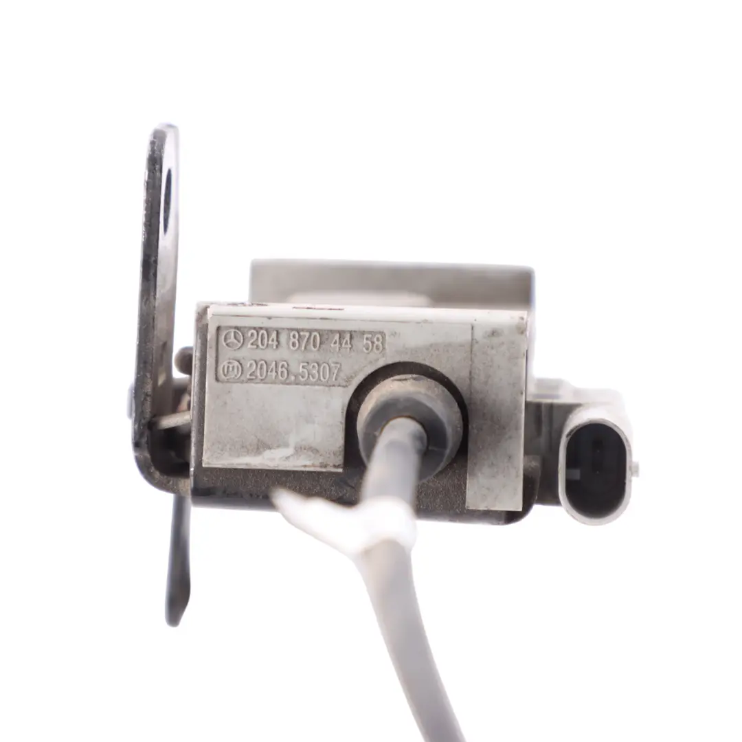 Bonnet Hood Lock Release Cable Linkage to Mercedes R231 Engine with Part number A2318800059 Mercedes R231 Engine Bonnet Hood Lock Release Cable Linkage - SKU A2318800059 - Part number A2318800059