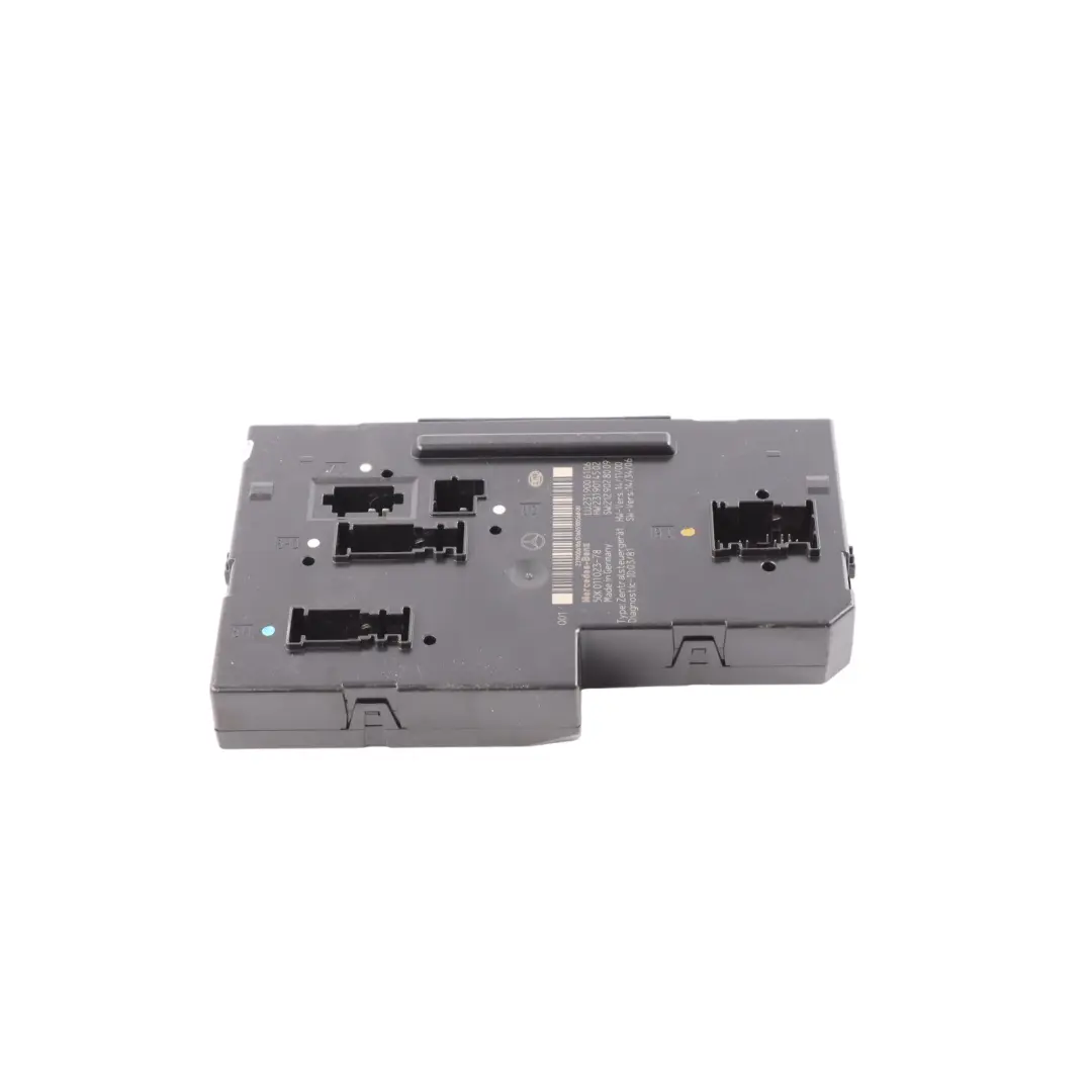 Sam Control Module Fuse Box Unit to Mercedes R231 with Part number A2319006106 Mercedes R231 Sam Control Module Fuse Box Unit - SKU A2319006106 - Part number A2319006106