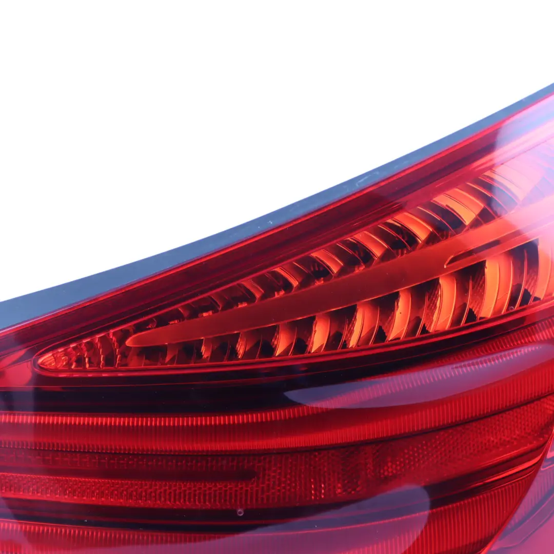 Mercedes R231 Rear Tail Light Lamp Side Panel Right O/S - SKU A2319066200 - Part number A2319066200