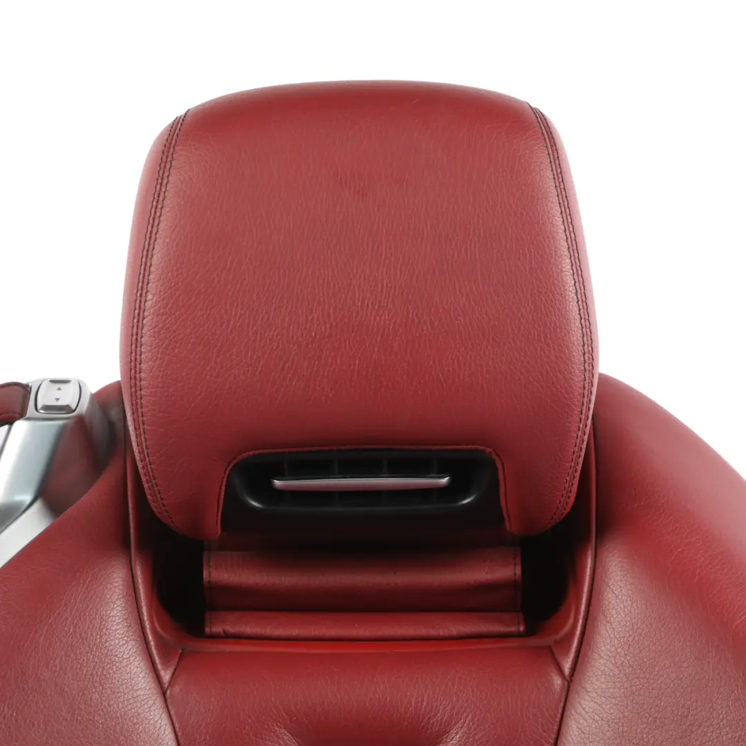 Sedile anteriore destro Interno Riscaldato Pelle Rossa per Mercedes SL R231 AMG con numero di parte A2319109000 Mercedes SL R231 AMG Sedile anteriore destro Interno Riscaldato Pelle Rossa - SKU A2319109000-1 - Numero di parte A2319109000