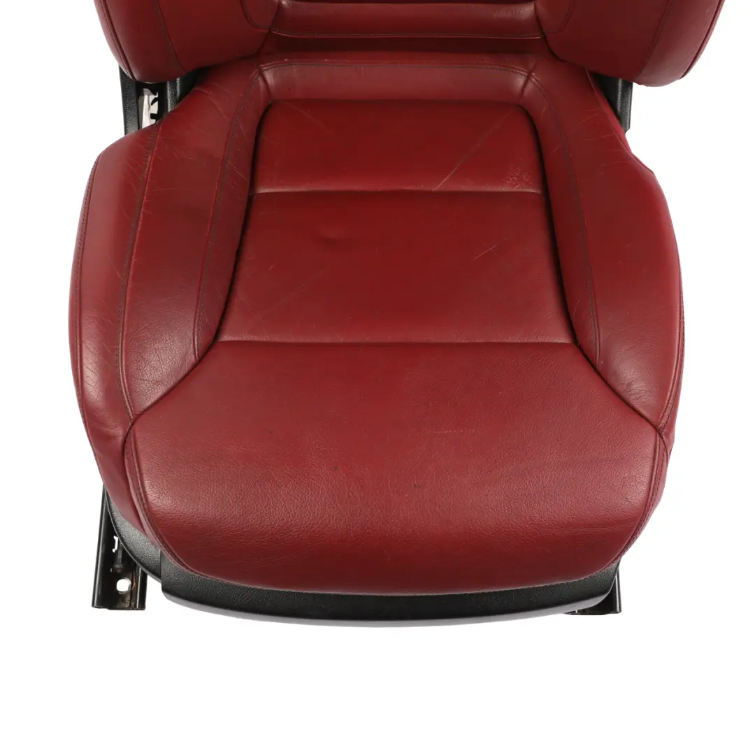 Siège avant droit Intérieur Chauffant Cuir Rouge pour Mercedes SL R231 AMG à propos du numéro de pièce A2319109000 Mercedes SL R231 AMG Siège avant droit Intérieur Chauffant Cuir Rouge - SKU A2319109000-1 - Numéro de pièce A2319109000