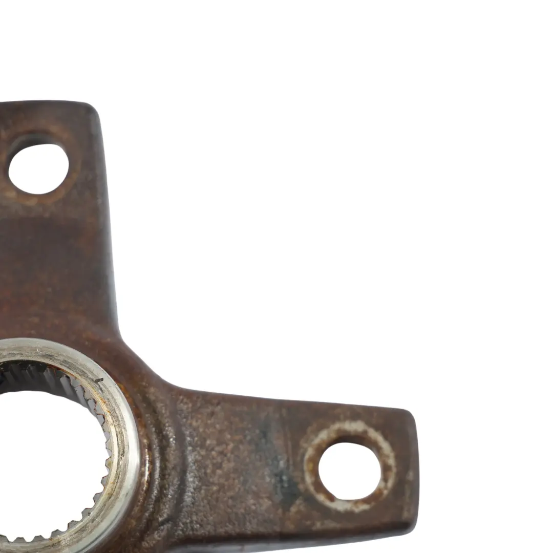Getriebeabtriebsflansch Getriebelager 722.6 für Mercedes W204 W212 mit Teilenummer A2402720345 Mercedes W204 W212 Getriebeabtriebsflansch Getriebelager 722.6 - SKU A2402720345 - Teilenummer A2402720345