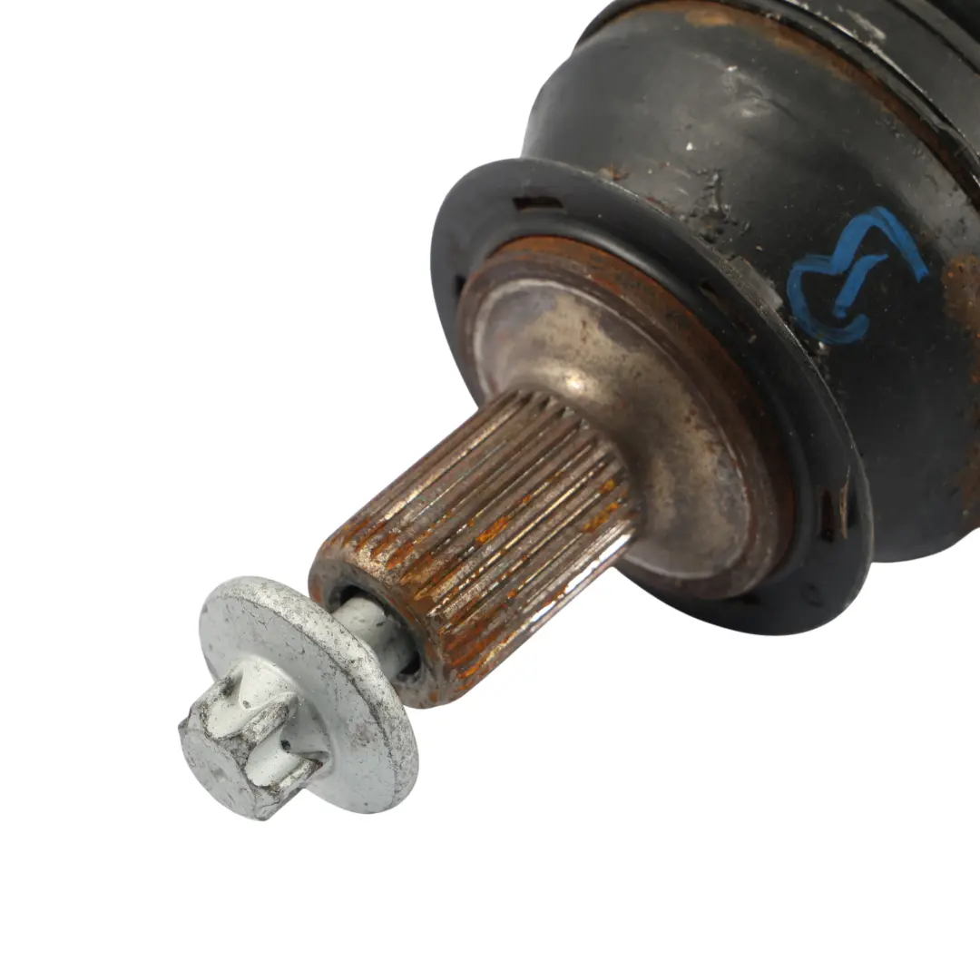 M270 Albero Di Trasmissione Asse Anteriore Destro per Mercedes C117 W176 con numero di parte A2463301901 Mercedes C117 W176 M270 Albero Di Trasmissione Asse Anteriore Destro - SKU A2463301901 - Numero di parte A2463301901