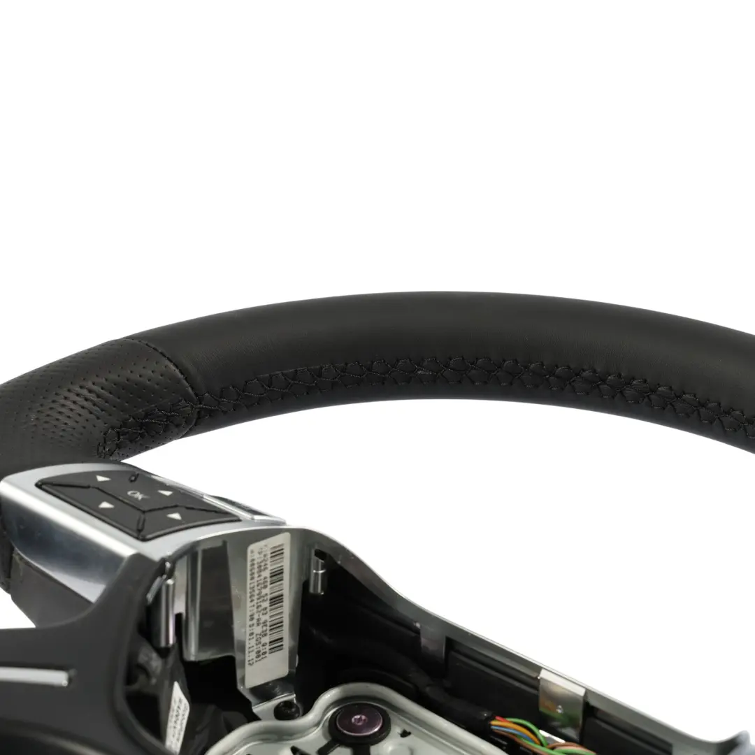 NUOVO Volante In Pelle Nera Multifunzione per Mercedes W204 con numero di parte A2464605203 Mercedes W204 NUOVO Volante In Pelle Nera Multifunzione - SKU A2464605203-1 - Numero di parte A2464605203