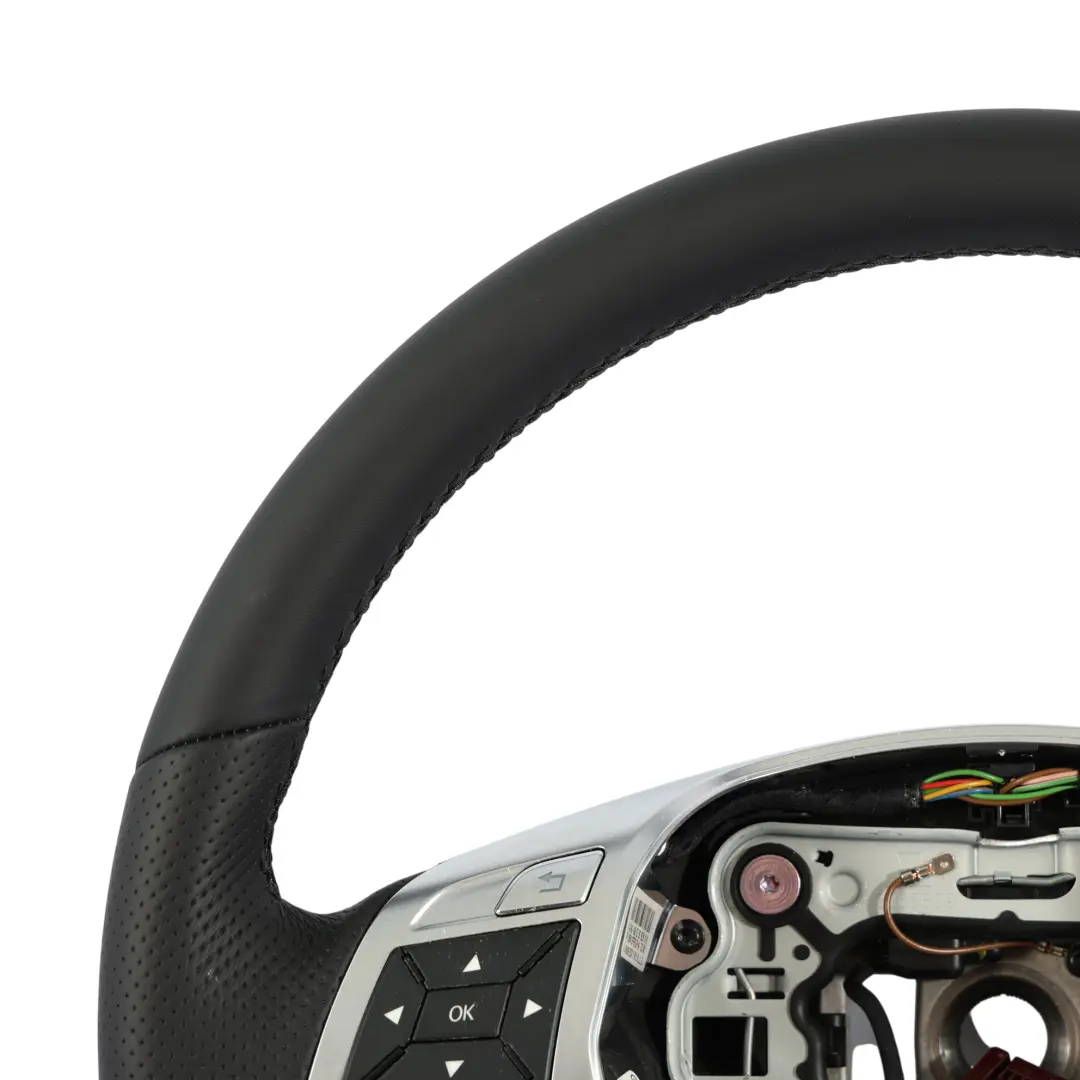 NUOVO Volante In Pelle Nera Multifunzione per Mercedes W204 con numero di parte A2464605203 Mercedes W204 NUOVO Volante In Pelle Nera Multifunzione - SKU A2464605203-1 - Numero di parte A2464605203