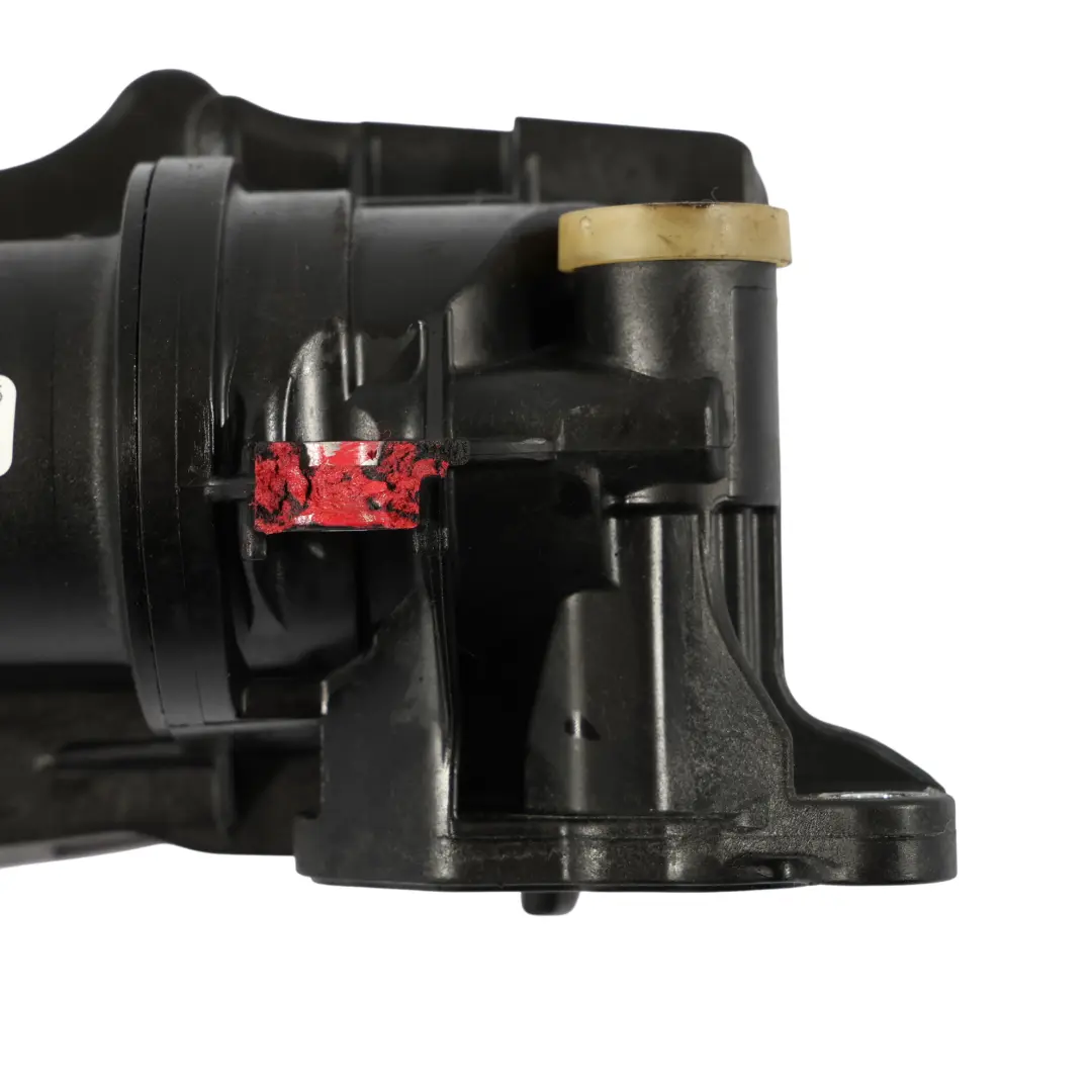 724.001 Intercambiador Calor Aceite Cambios Automática para Mercedes W176 con número de pieza A2465010501 Mercedes W176 724.001 Intercambiador Calor Aceite Cambios Automática - SKU A2465010501-2 - Número de pieza A2465010501