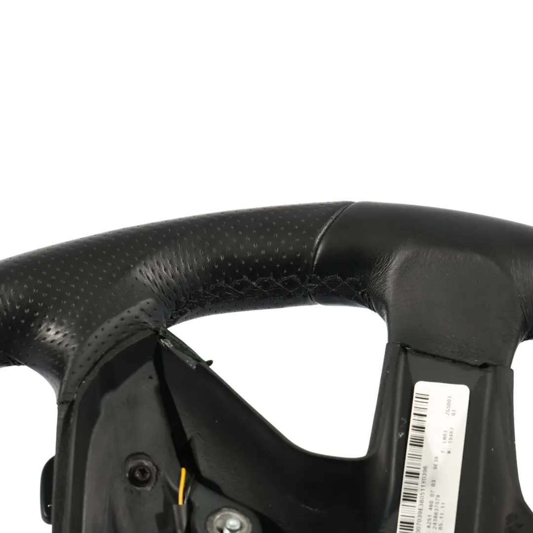 Cuero Palanca de Cambio para Mercedes W164 W251 Volante Grand Edition con número de pieza A2514600703 Mercedes W164 W251 Volante Grand Edition Cuero Palanca de Cambio - SKU A2514600703 - Número de pieza A2514600703