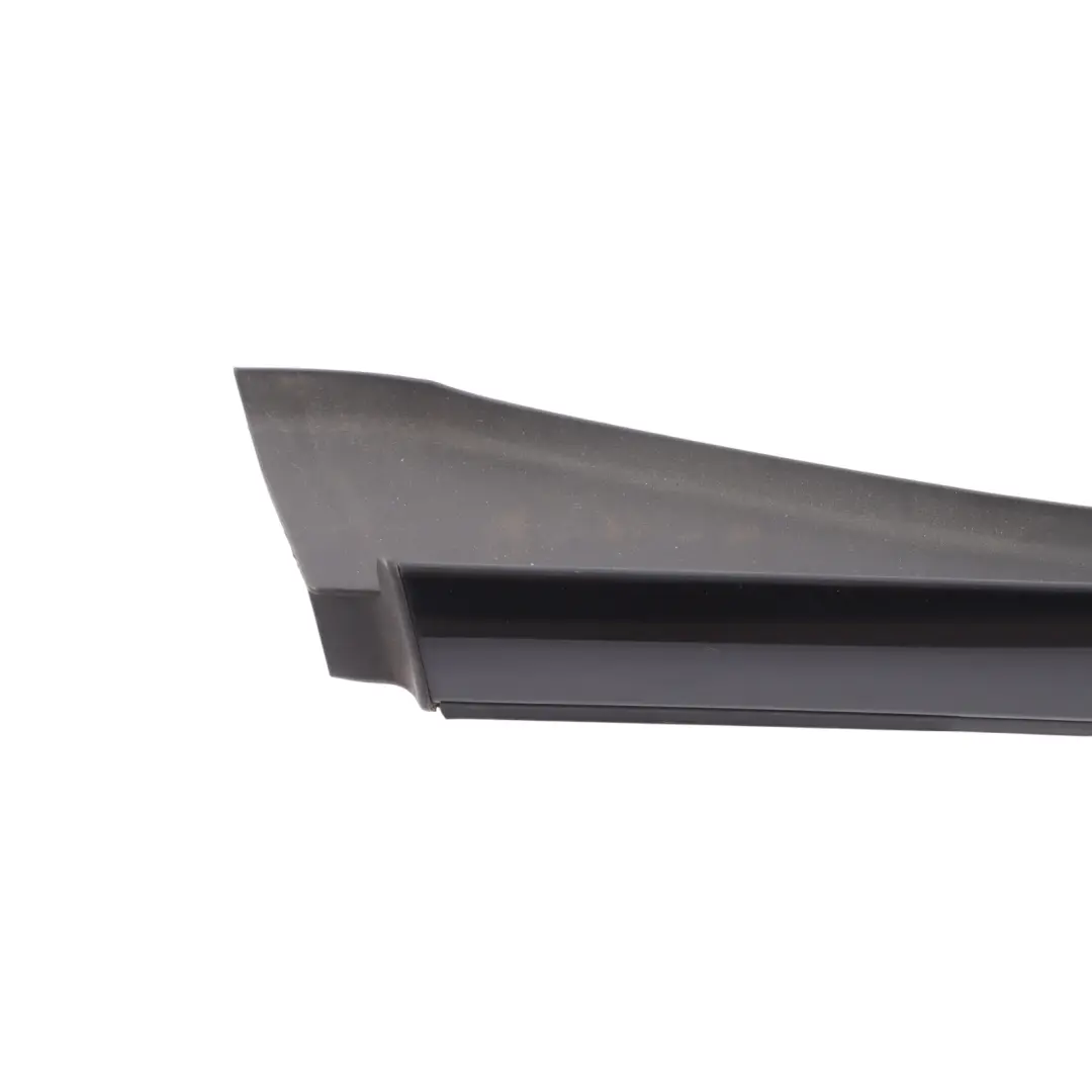 Guarnizione Deflettore Striscia Anteriore Sinistra per Mercedes GLC X253 con numero di parte A2536902903 Mercedes GLC X253 Guarnizione Deflettore Striscia Anteriore Sinistra - SKU A2536902903 - Numero di parte A2536902903