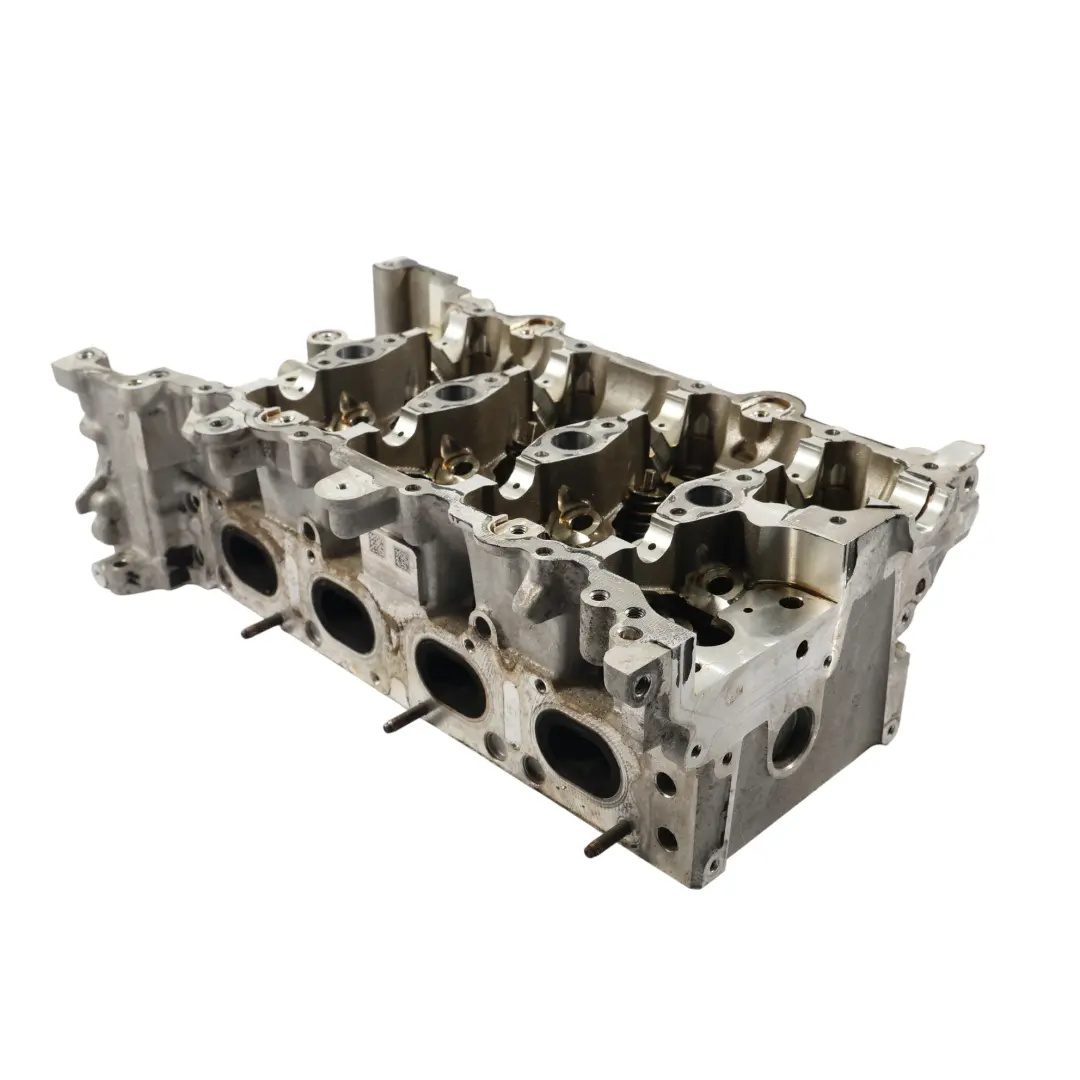 Głowica Cylindrów Silnika M270 Benzyna do Mercedes W176 W246 C117 o numerze A2700109902 Mercedes W176 W246 C117 Głowica Cylindrów Silnika M270 Benzyna - SKU A2700109902 - Numer Części A2700109902