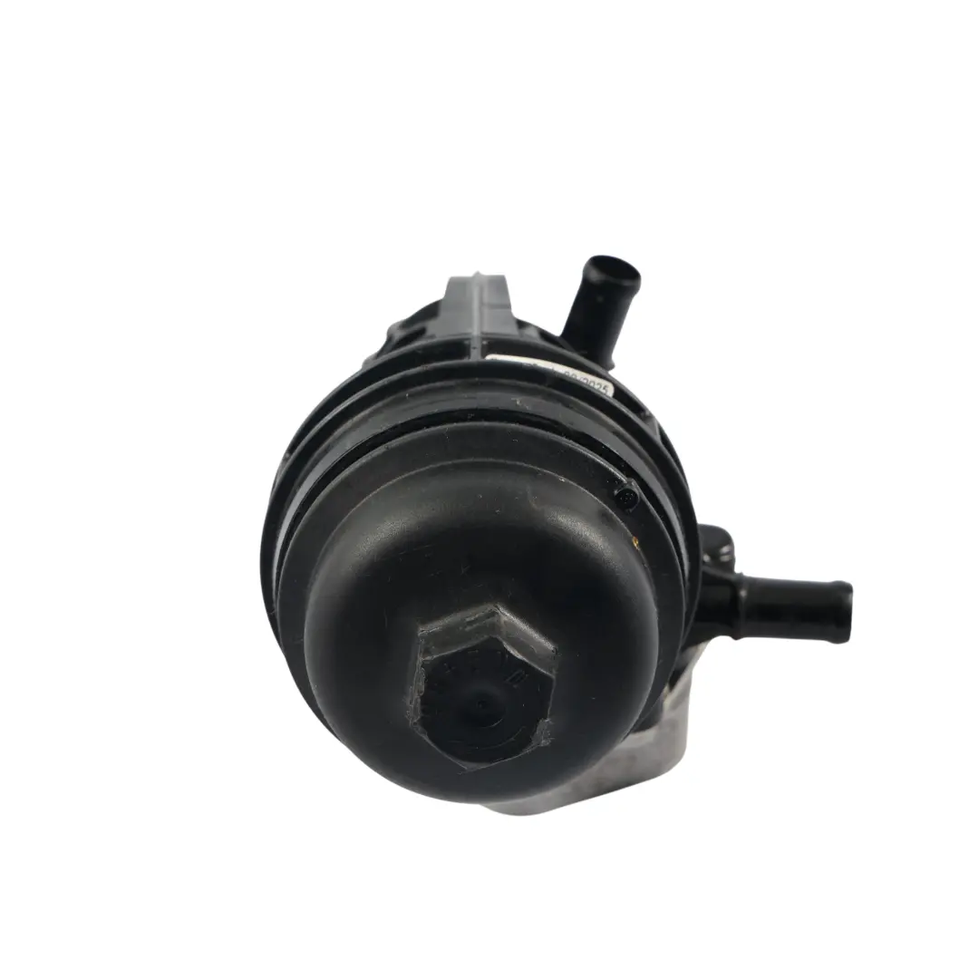 Ölkühlerfilter Sockel M270 Benzin für Mercedes W176 W246 C117 mit Teilenummer A2701800500 Mercedes W176 W246 C117 Ölkühlerfilter Sockel M270 Benzin - SKU A2701800500 - Teilenummer A2701800500