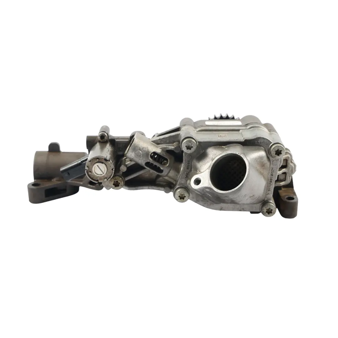 Mercedes W176 W246 C117 Pompa Oleju Smarowania Silnika M270 - SKU A2701800700 - Numer Części A2701800700