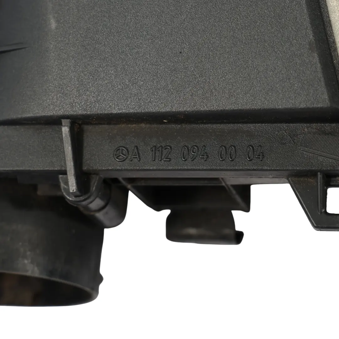 M272 Couvercle Boîtier Filtre Air Supérieur pour Mercedes W204 C207 à propos du numéro de pièce A2730902201 Mercedes W204 C207 M272 Couvercle Boîtier Filtre Air Supérieur - SKU A2730902201 - Numéro de pièce A2730902201