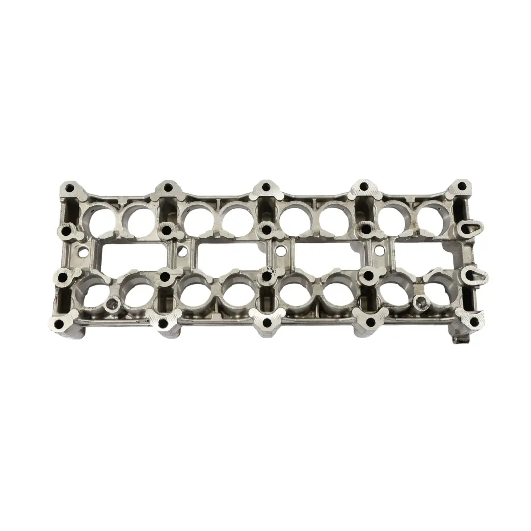 OM646 Albero A Camme Portante Console Set R6110160504 per Mercedes Vito W639 con numero di parte A6110100436 Mercedes Vito W639 OM646 Albero A Camme Portante Console Set R6110160504 - SKU A6110100436-2 - Numero di parte A6110100436