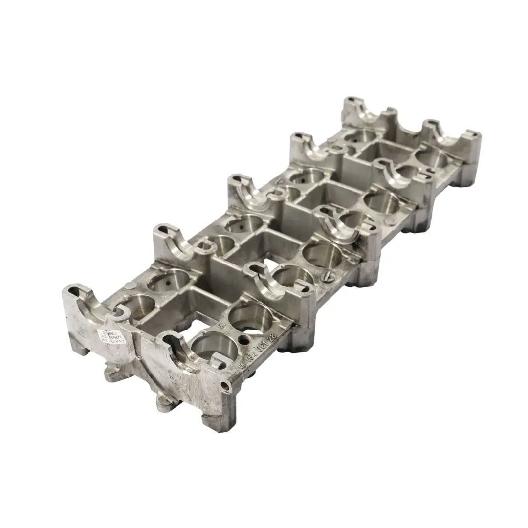 OM646 Ensemble Arbres Console Support Arbre Cames R6110160504 pour Mercedes Vito W639 à propos du numéro de pièce A6110100436 Mercedes Vito W639 OM646 Ensemble Arbres Console Support Arbre Cames R6110160504 - SKU A6110100436-2 - Numéro de pièce A6110100436