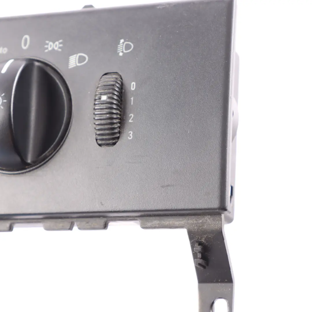 Mercedes Vito W639 Headlight Control Switch Button Control Unit - SKU A6395450404 - Part number A6395450404
