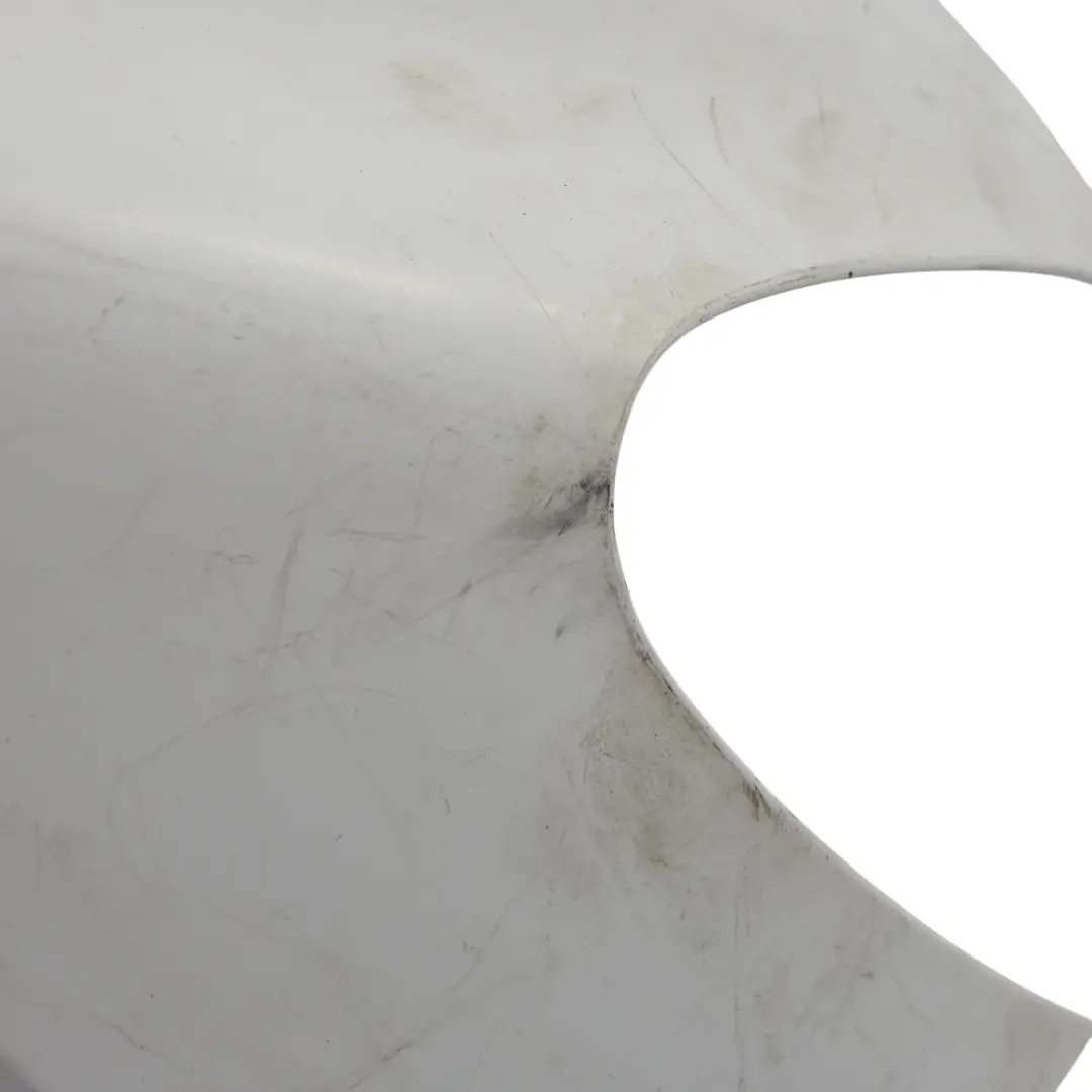 Parafango Alare Anteriore Destro Arctic White Bianco - 9147 per Mercedes Vito W639 con numero di parte A6396305207 Mercedes Vito W639 Parafango Alare Anteriore Destro Arctic White Bianco - 9147 - SKU A6396305207-ARW - Numero di parte A6396305207