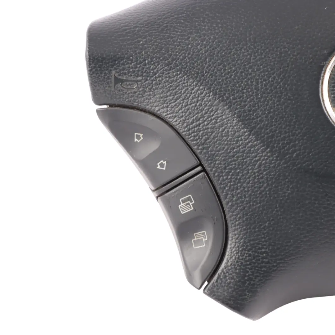 Módulo de Aire Lado del Conductor Negro para Mercedes Vito W639 Volante con número de pieza A6398601902 Mercedes Vito W639 Volante Módulo de Aire Lado del Conductor Negro - SKU A6398601902 - Número de pieza A6398601902