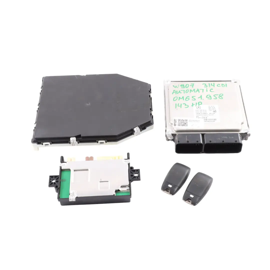 OM651.958 143HP Engine ECU Kit 2 Keys to Mercedes Sprinter W910 314 CDI with Part number A6519003603 Mercedes Sprinter W910 314 CDI OM651.958 143HP Engine ECU Kit 2 Keys - SKU A6519003603-4 - Part number A6519003603
