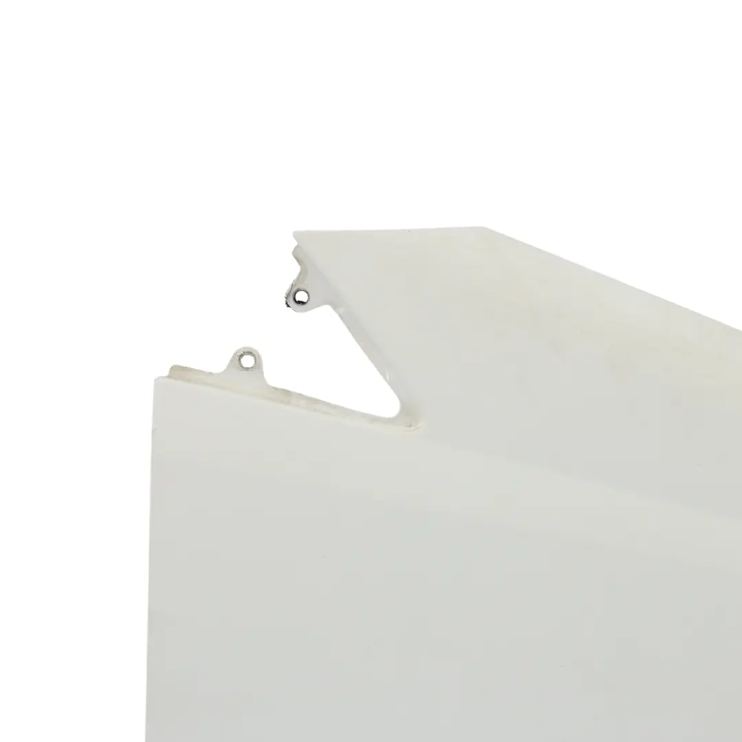 Pannello Parafango anteriore destro Arctic White - 9147 per Mercedes Sprinter W906 con numero di parte A9066377819 Mercedes Sprinter W906 Pannello Parafango anteriore destro Arctic White - 9147 - SKU A9066377819-ARW1 - Numero di parte A9066377819