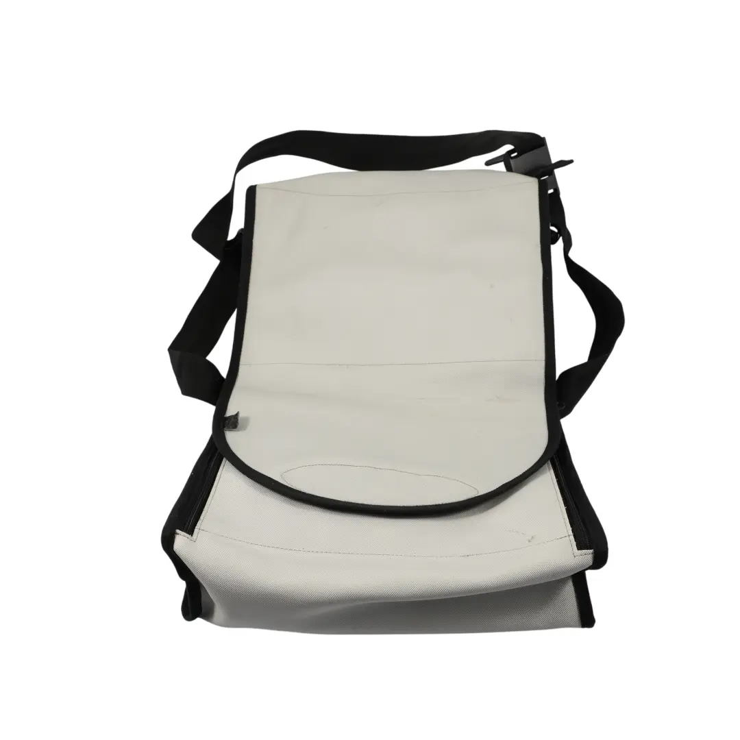 Bolsa Deflector De Viento Panel De Protección Bandeja para Mini R52 Cabrio con número de pieza 7123436 Mini R52 Cabrio Bolsa Deflector De Viento Panel De Protección Bandeja - SKU 7123436 - Número de pieza 7123436