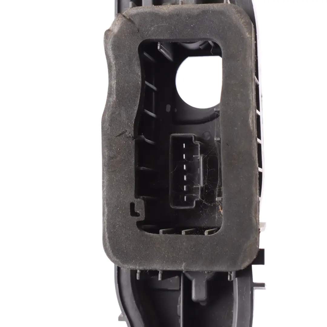 Lamp Bulb Holder Left N/S BK21-13N099-AB to Ford Transit Custom Rear with Part number BK21-13N099-AC Ford Transit Custom Rear Lamp Bulb Holder Left N/S BK21-13N099-AB - SKU BK21-13N099-AC - Part number BK21-13N099-AC