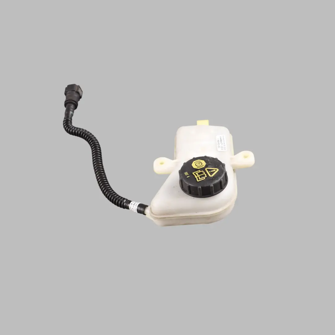 Mk8 Brake Fluid Reservoir Tank 2.2 Diesel BK21-2K478-BB to Ford Transit Custom with Part number 1767217 Ford Transit Custom Mk8 Brake Fluid Reservoir Tank 2.2 Diesel BK21-2K478-BB - SKU RHD-1767217 - Part number 1767217