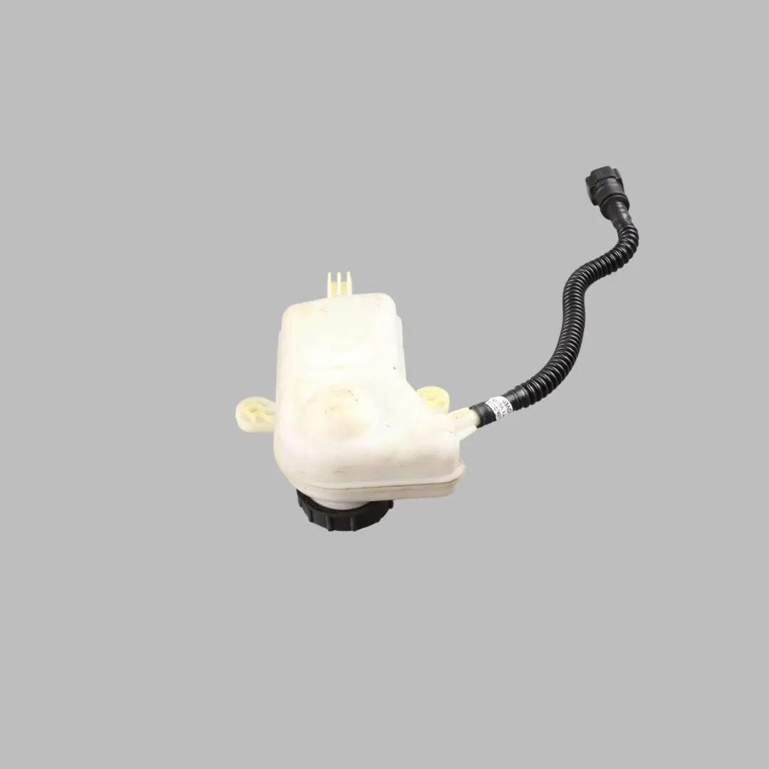 Mk8 Brake Fluid Reservoir Tank 2.2 Diesel BK21-2K478-BB to Ford Transit Custom with Part number 1767217 Ford Transit Custom Mk8 Brake Fluid Reservoir Tank 2.2 Diesel BK21-2K478-BB - SKU RHD-1767217 - Part number 1767217