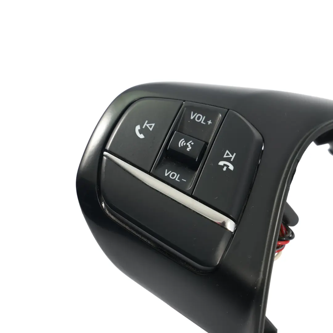 Ford Fiesta 7 Lenkradschalter Multifunktionstastenabdeckung Zierleiste - SKU H1BT-14K147-BB - Teilenummer H1BT-14K147-BB