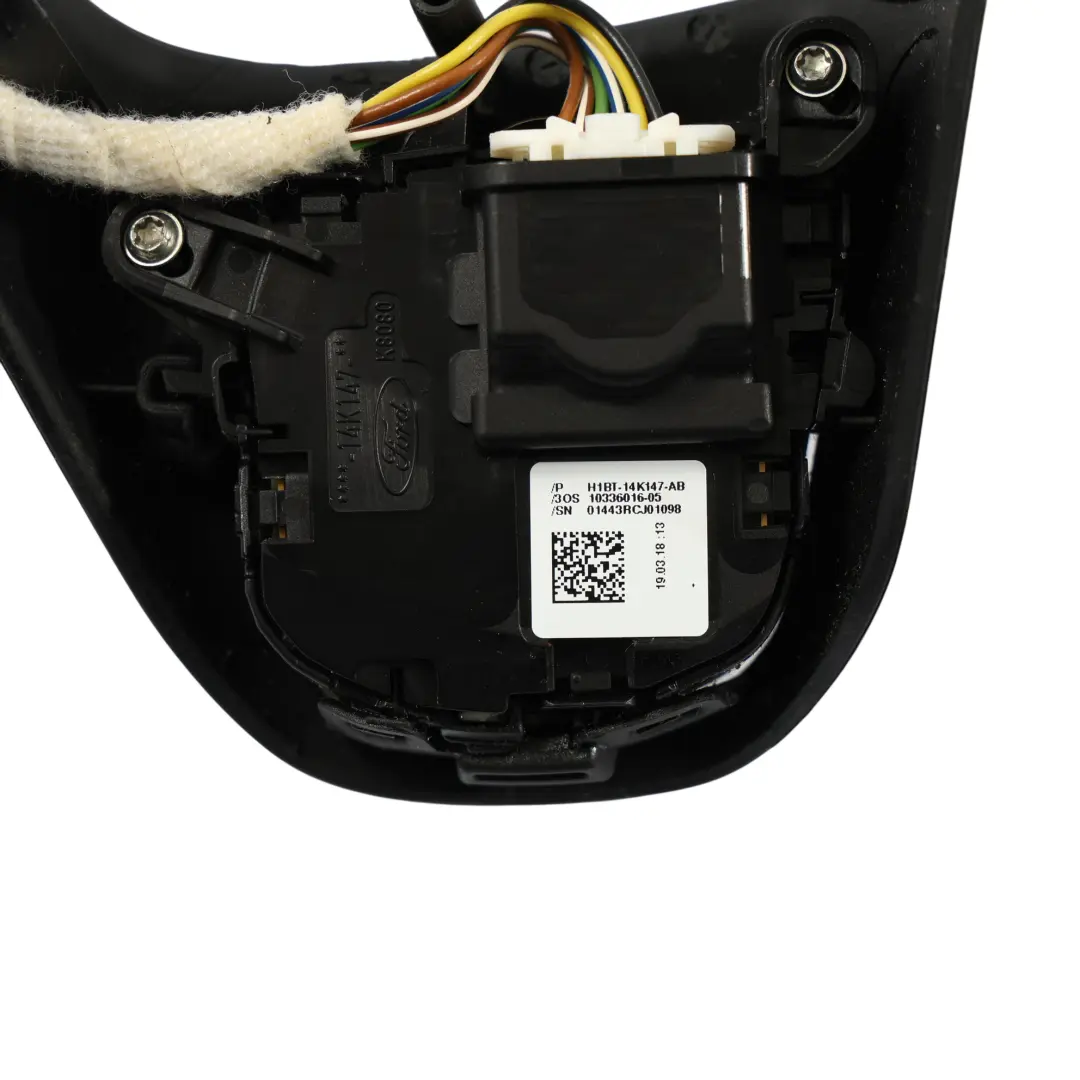 Interruptores Multifunción Botón Cubierta para Ford Fiesta Mk7 Volante con número de pieza H1BT-9E740-AB Ford Fiesta Mk7 Volante Interruptores Multifunción Botón Cubierta - SKU H1BT-9E740-AB - Número de pieza H1BT-9E740-AB