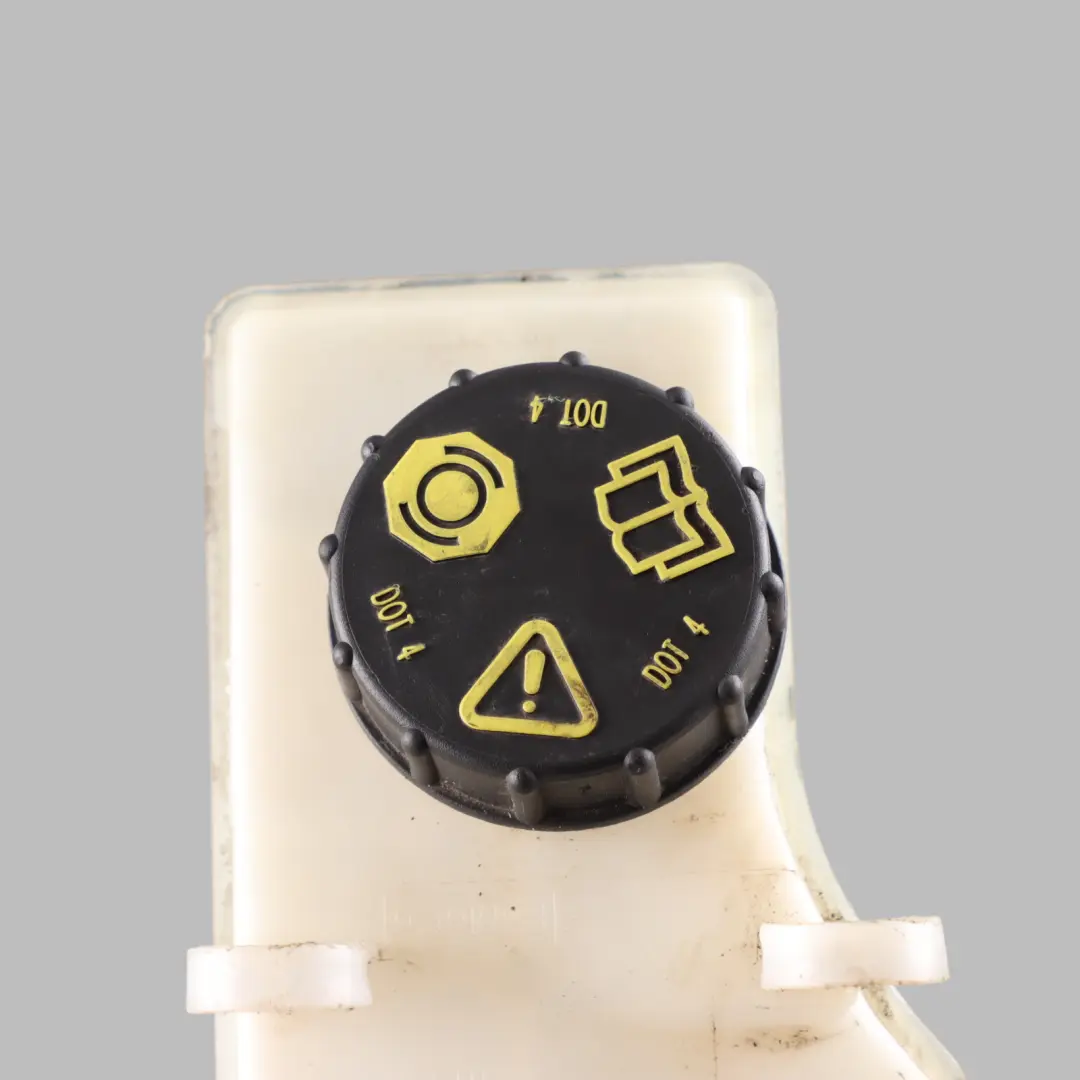 Servo Brake Fluid Expansion Tank Bottle EV61-2K478-CC to Ford Transit Connect with Part number EV612K478CC Ford Transit Connect Servo Brake Fluid Expansion Tank Bottle EV61-2K478-CC - SKU RHD-2032994 - Part number EV612K478CC