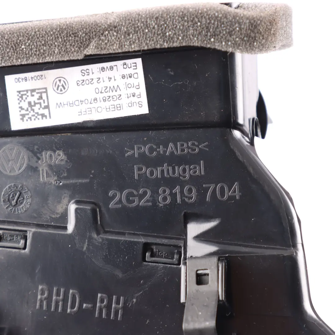 Mk6 Air Vent Dashboard Dash Nozzle Right O/S to VW Volkswagen Polo VI with Part number 2G2819704D VW Volkswagen Polo VI Mk6 Air Vent Dashboard Dash Nozzle Right O/S - SKU RHD-2G2819704D - Part number 2G2819704D