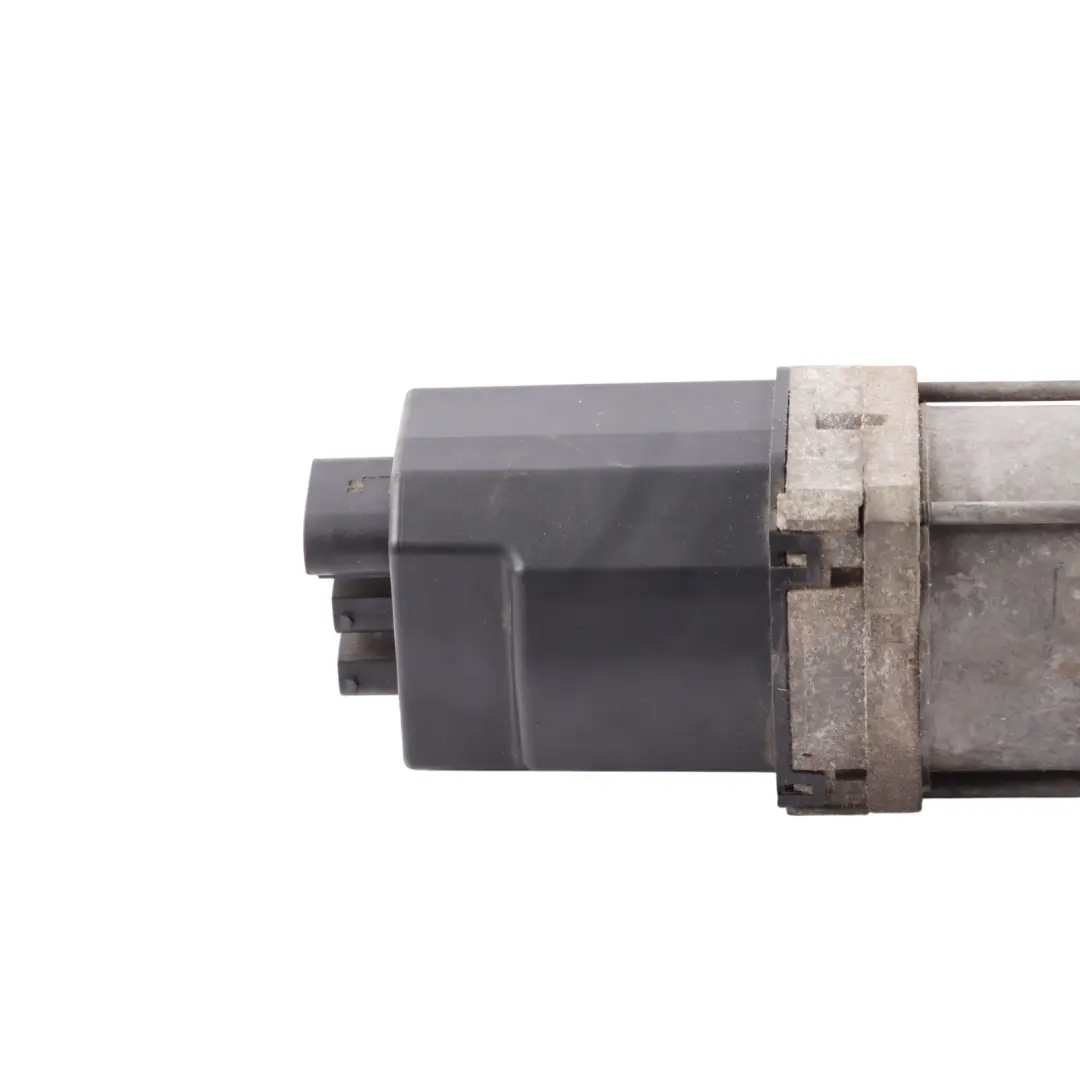 Steering Rack Motor xDrive Power Box Gear 5WK66200E to BMW F20 F22 F30 F31 F32 F33 with Part number 6867859 BMW F20 F22 F30 F31 F32 F33 Steering Rack Motor xDrive Power Box Gear 5WK66200E - SKU 6867859-1 - Part number 6867859