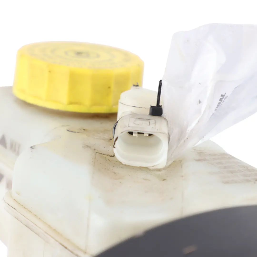 Brake Servo Master Cylinder Unit 1.2 MPI 6Q2614105AJ to Skoda Fabia 5J with Part number 6Q2614106AC Skoda Fabia 5J Brake Servo Master Cylinder Unit 1.2 MPI 6Q2614105AJ - SKU RHD-6Q2614106AC - Part number 6Q2614106AC