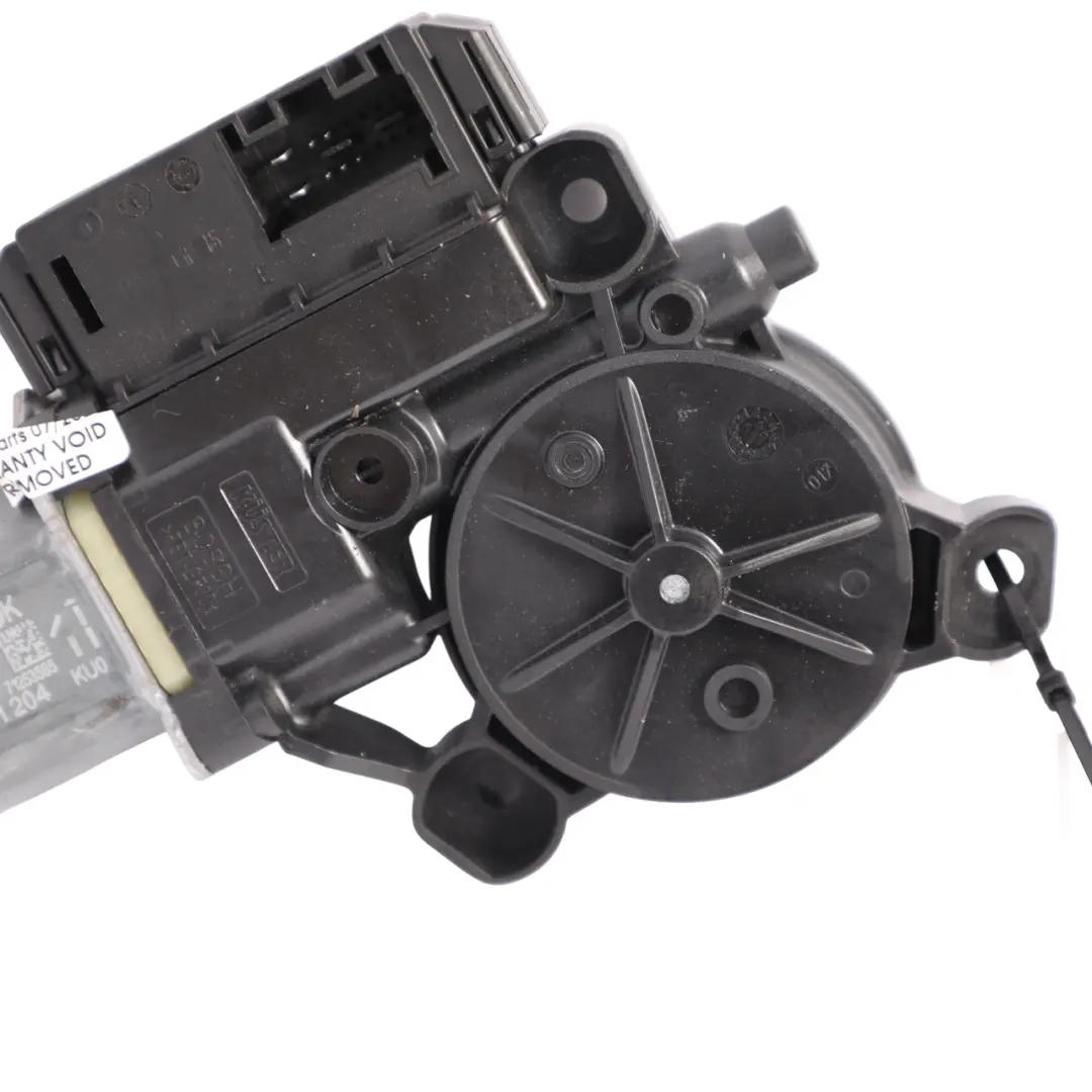 Mk5 6R 5D Front Window Lifter Left N/S Regulator Motor to VW Polo with Part number 6R0959801DK VW Polo Mk5 6R 5D Front Window Lifter Left N/S Regulator Motor - SKU RHD-6R0959801DK - Part number 6R0959801DK