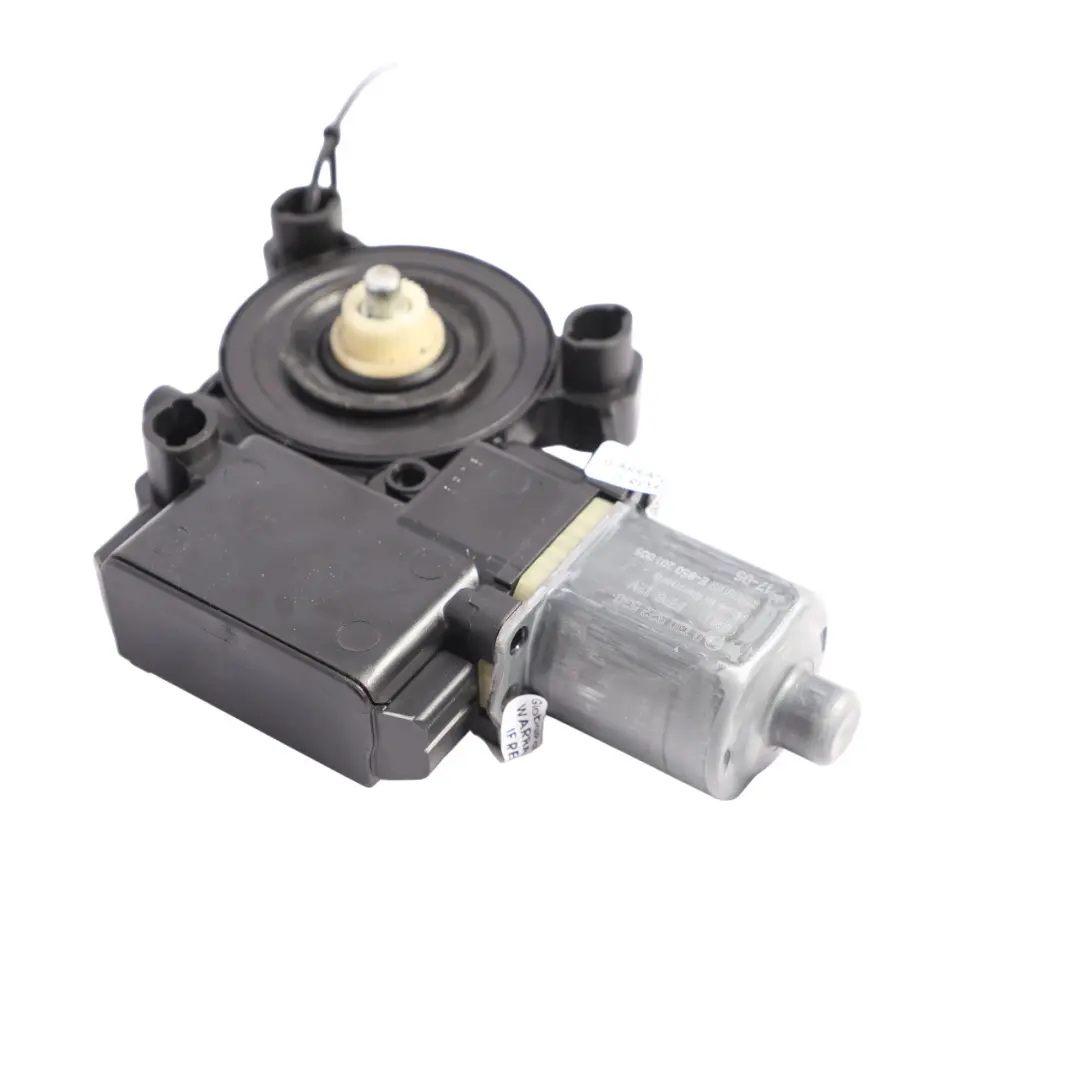 Mk5 6R 5D Window Lifter Regulator Motor Front Right O/S to VW Polo with Part number 6R0959802DM VW Polo Mk5 6R 5D Window Lifter Regulator Motor Front Right O/S - SKU RHD-6R0959802DM - Part number 6R0959802DM