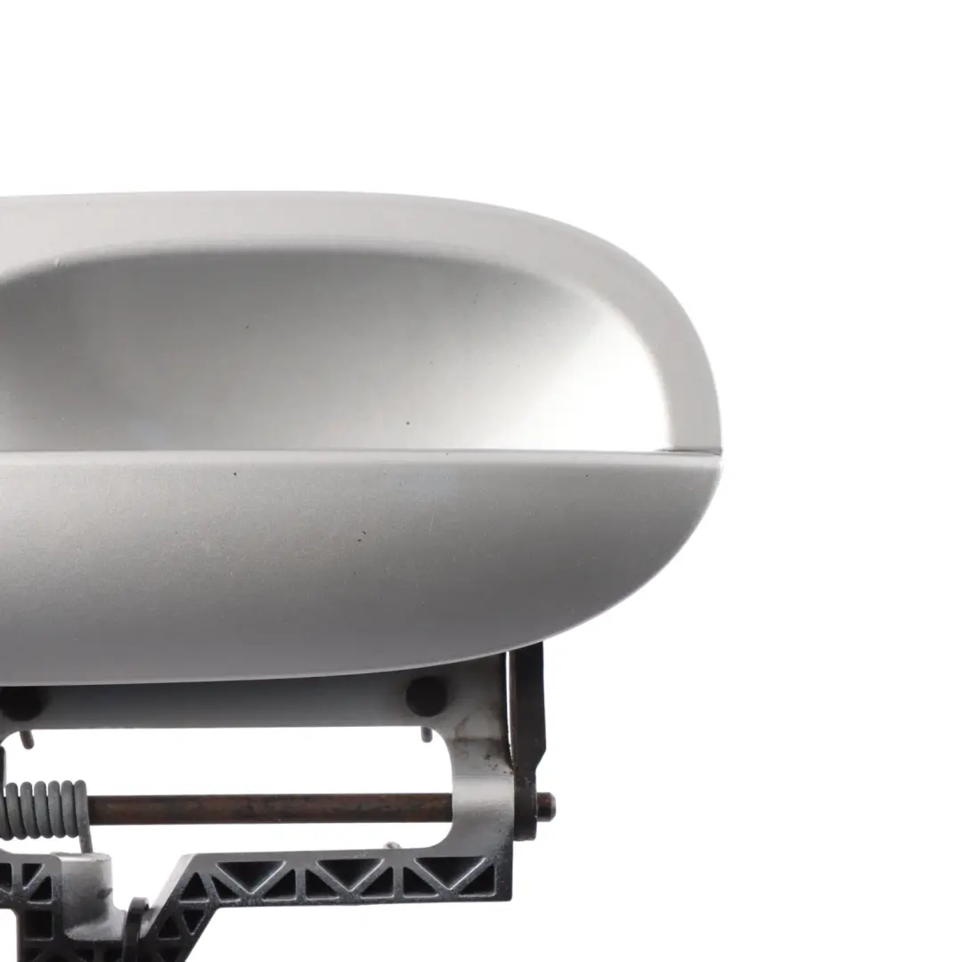 Outer Door Handle Front Left N/S Titan Silver Metallic - 354 to BMW Z4 E85 E86 with Part number 7197327 BMW Z4 E85 E86 Outer Door Handle Front Left N/S Titan Silver Metallic - 354 - SKU RHD-7197327-TS - Part number 7197327