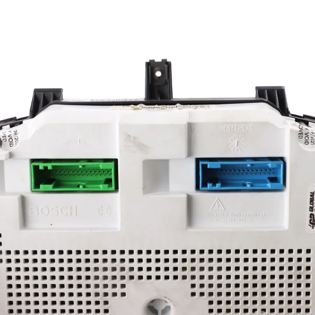 7L Petrol Instrument Cluster Speed Meter Clocks Automatic to VW Touareg with Part number 7L6920980H VW Touareg 7L Petrol Instrument Cluster Speed Meter Clocks Automatic - SKU RHD-7L6920980H - Part number 7L6920980H