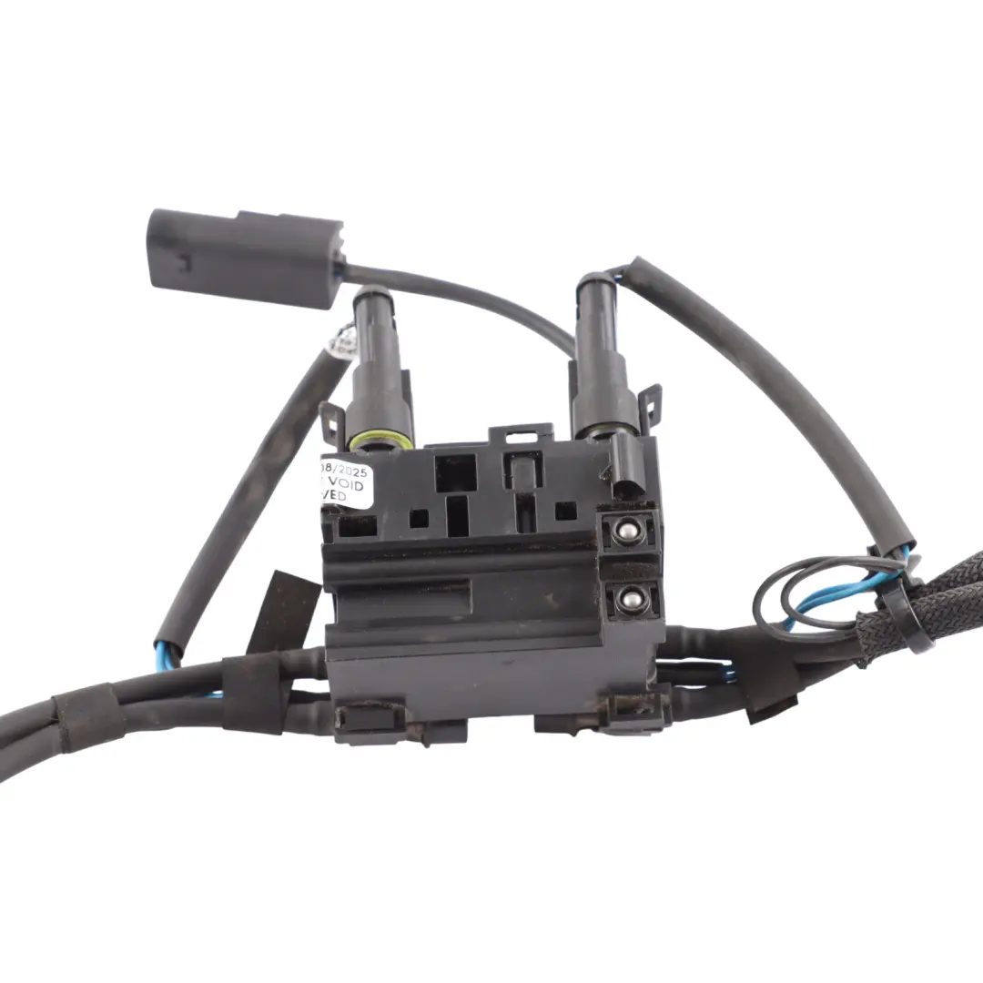 Front Windshield Heater Wiper Arms to Mercedes R231 with Part number A2318201340 Mercedes R231 Front Windshield Heater Wiper Arms - SKU RHD-A2318201340-1 - Part number A2318201340