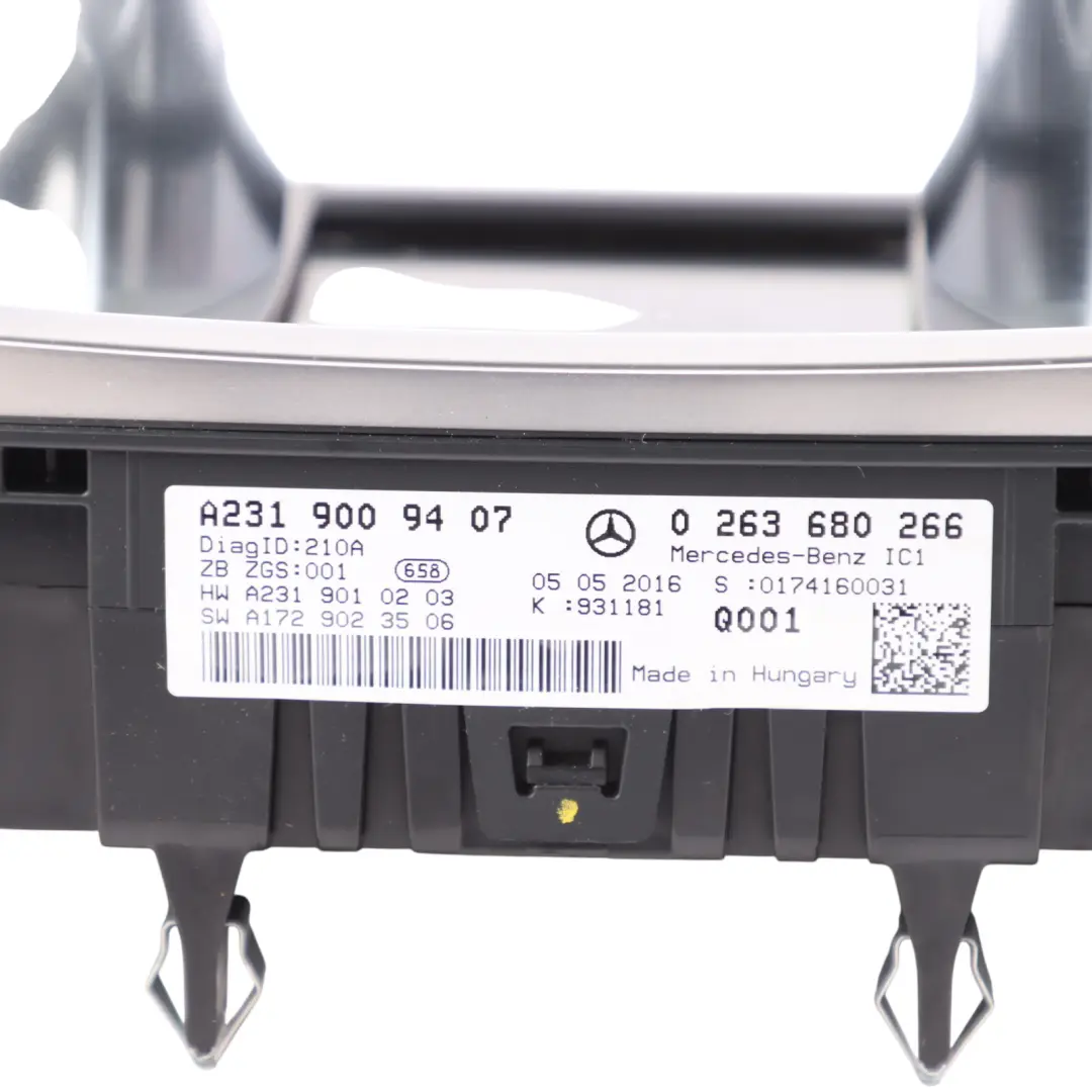 Instrument Cluster Speedometer Clocks Petrol Automatic to Mercedes R231 with Part number A2319009407 Mercedes R231 Instrument Cluster Speedometer Clocks Petrol Automatic - SKU RHD-A2319009407 - Part number A2319009407