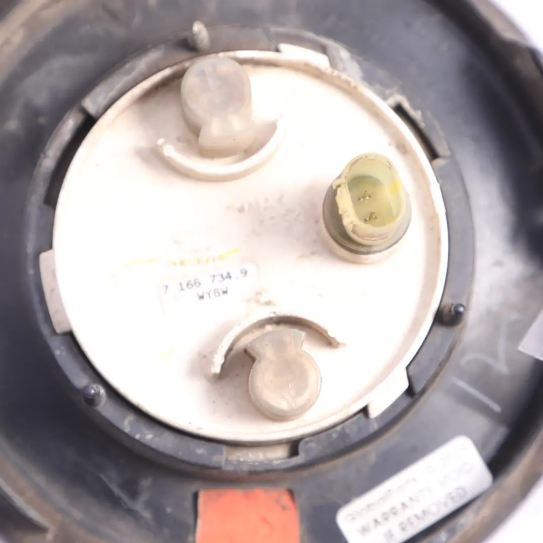 Cubierta Indicador Repetidor Insignia Emblema Negro Izquierdo para BMW Z4 E85 con número de pieza 0030963 BMW Z4 E85 Cubierta Indicador Repetidor Insignia Emblema Negro Izquierdo - SKU 0030963-BS1 - Número de pieza 0030963