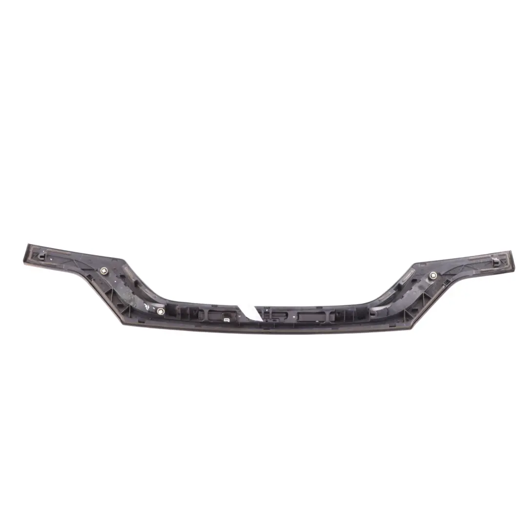 Blende Heckklappe Black Sapphire Saphirschwarz - 475 für BMW X3 E83 mit Teilenummer 0303042 BMW X3 E83 Blende Heckklappe Black Sapphire Saphirschwarz - 475 - SKU 0303042-BS - Teilenummer 0303042